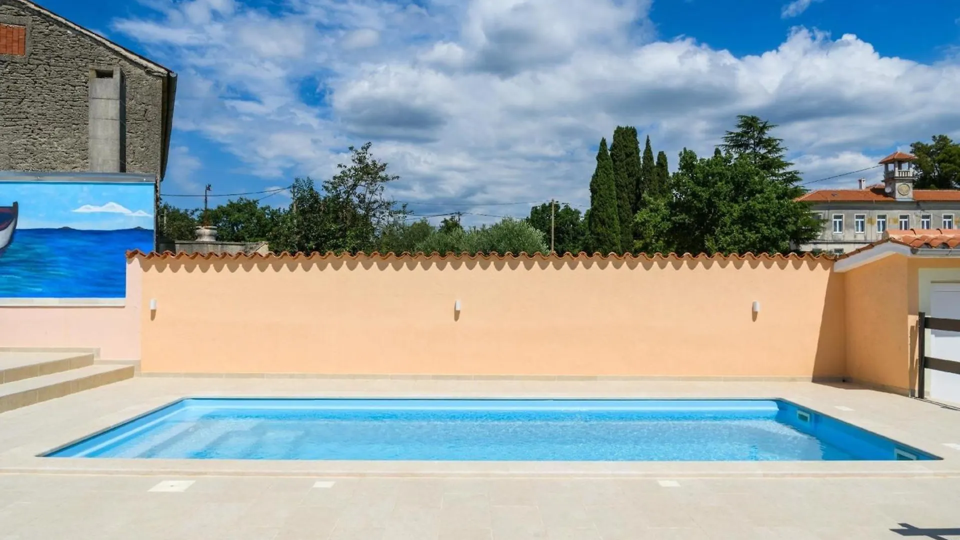 Ferienhaus Mit Privatpool Fuer 4 Personen Ca 120 Qm In Divsici, Istrien Suedkueste Von Istrien