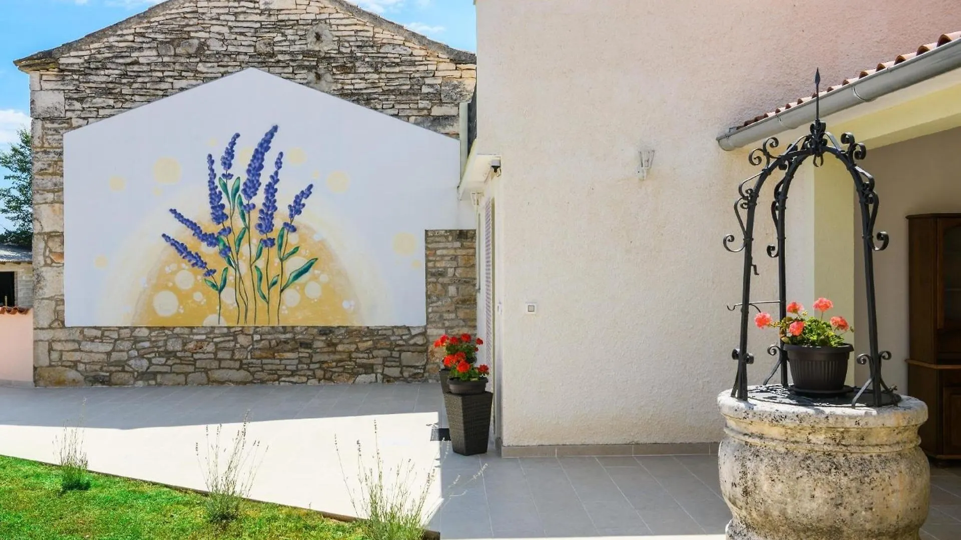 Nyaraló Ferienhaus Mit Privatpool Fuer 4 Personen Ca 120 Qm In Divsici, Istrien Suedkueste Von Istrien