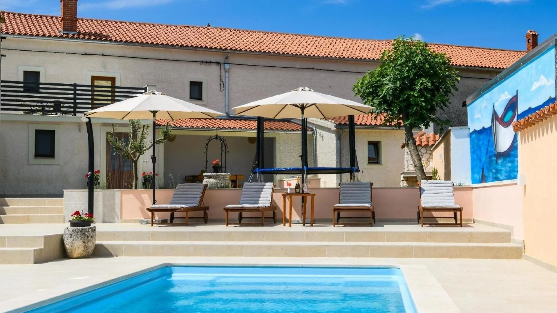Nyaraló Ferienhaus Mit Privatpool Fuer 4 Personen Ca 120 Qm In Divsici, Istrien Suedkueste Von Istrien Horvátország